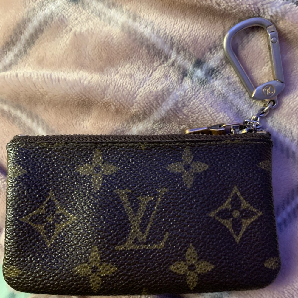 Authentic Louis Vuitton key pouch used